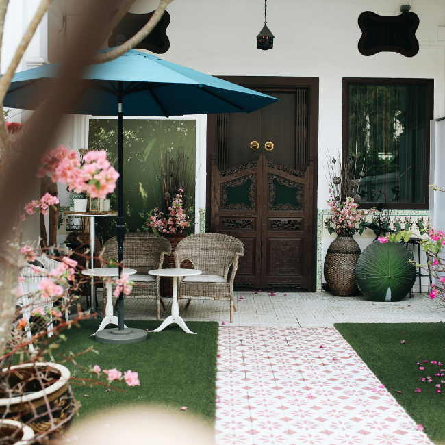 August Home &amp; Garden Tips For a Beautiful Home Inside &amp; Out